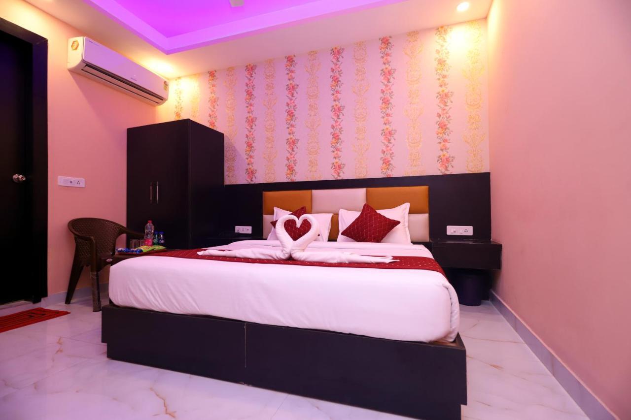 Jupiter Plaza Delhi Airport Hotel Nueva Delhi Exterior foto